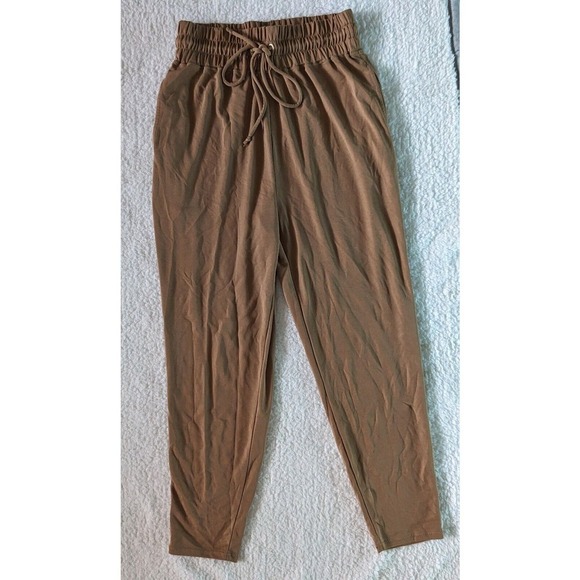 Fabletics Tan Barista Blaine Harem Pant Relaxed Joggers Woman's Size Medium - Picture 1 of 7